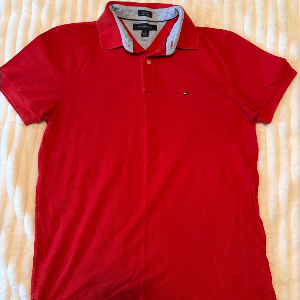 Tommy Hilfiger Men’s Red Polo with Contrast Collar
